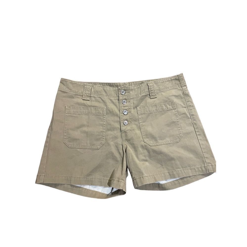Levi’s Patch Pocket Shorts womens khaki tan size 16 5” inseam vintage